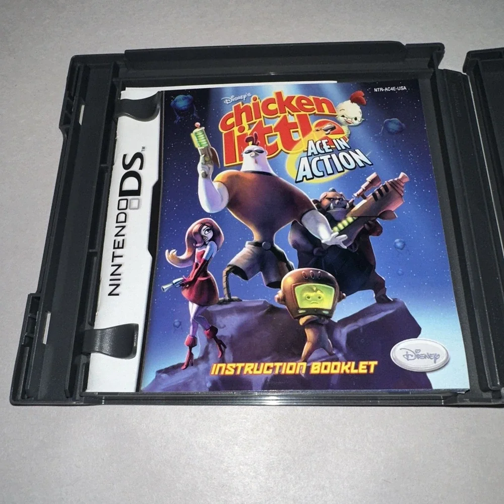 Disney's Chicken Little: Ace in Action (Nintendo DS, 2006) Complete CIB